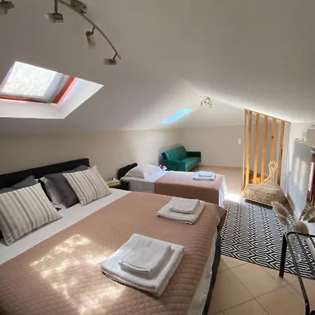 Happinest Private With Jacuzzi Apartament *