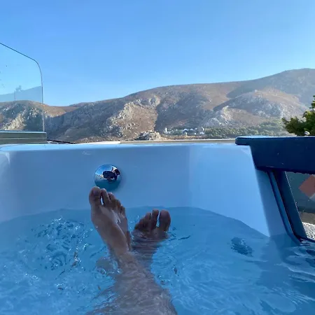 Happinest Private With Jacuzzi Apartmán *