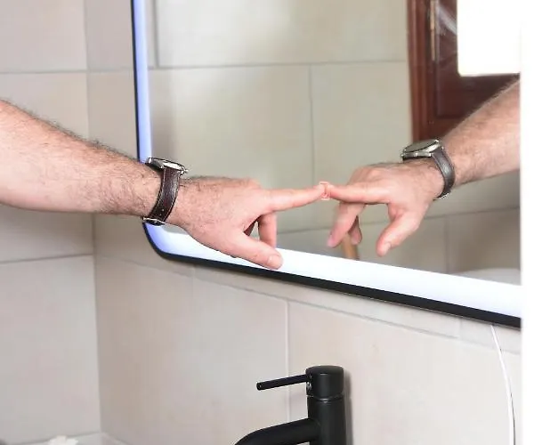 Happinest Private With Jacuzzi شقة Kálymnos