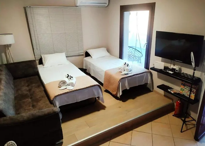 Happinest Private With Jacuzzi شقة Kálymnos