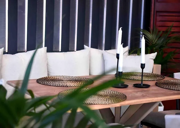 Happinest Private With Jacuzzi