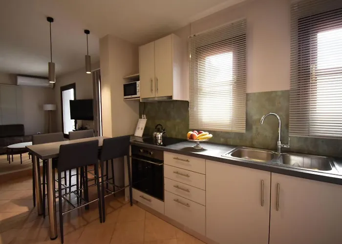 Happinest Private With Jacuzzi شقة